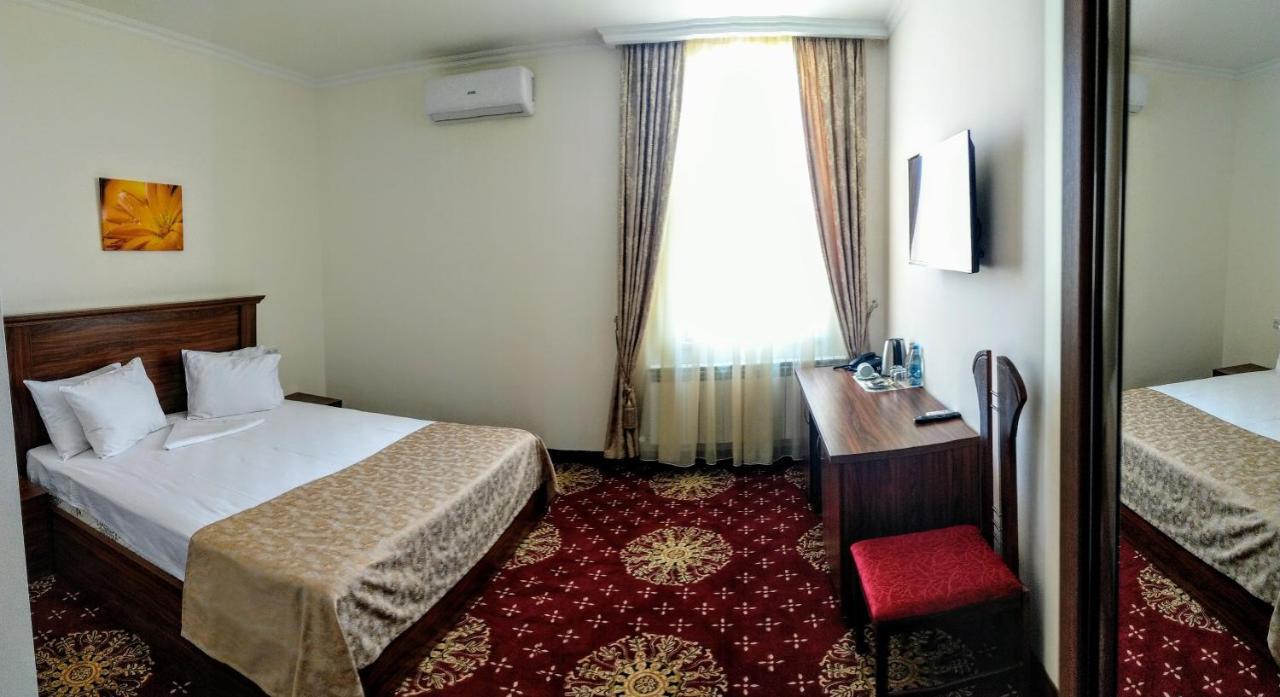 Georgia Hotel エレバン エクステリア 写真