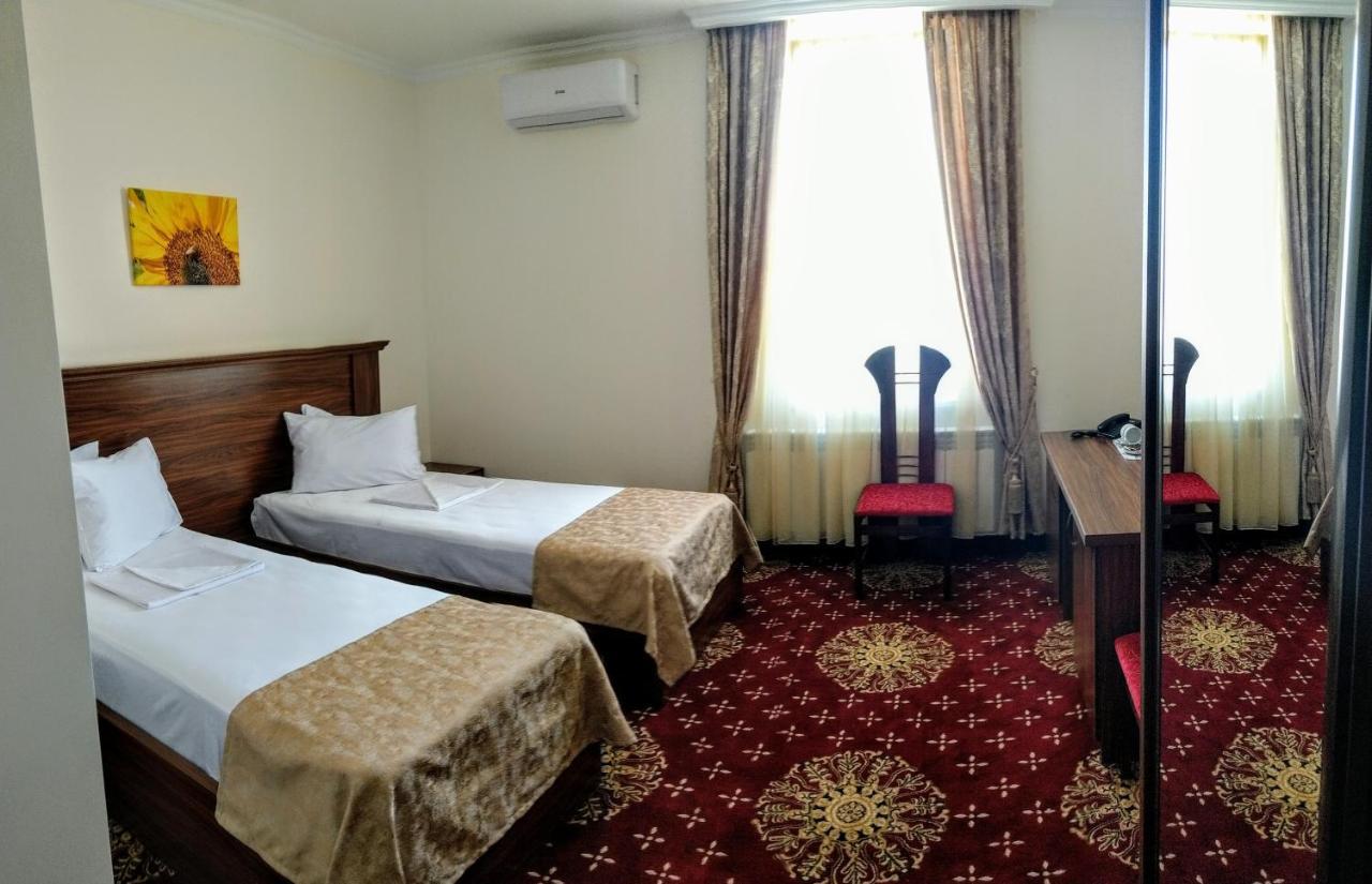 Georgia Hotel エレバン エクステリア 写真
